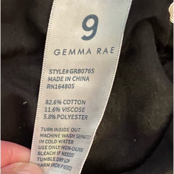 Gemma Rae Junior High Rise Jeans - Picture 2 of 6